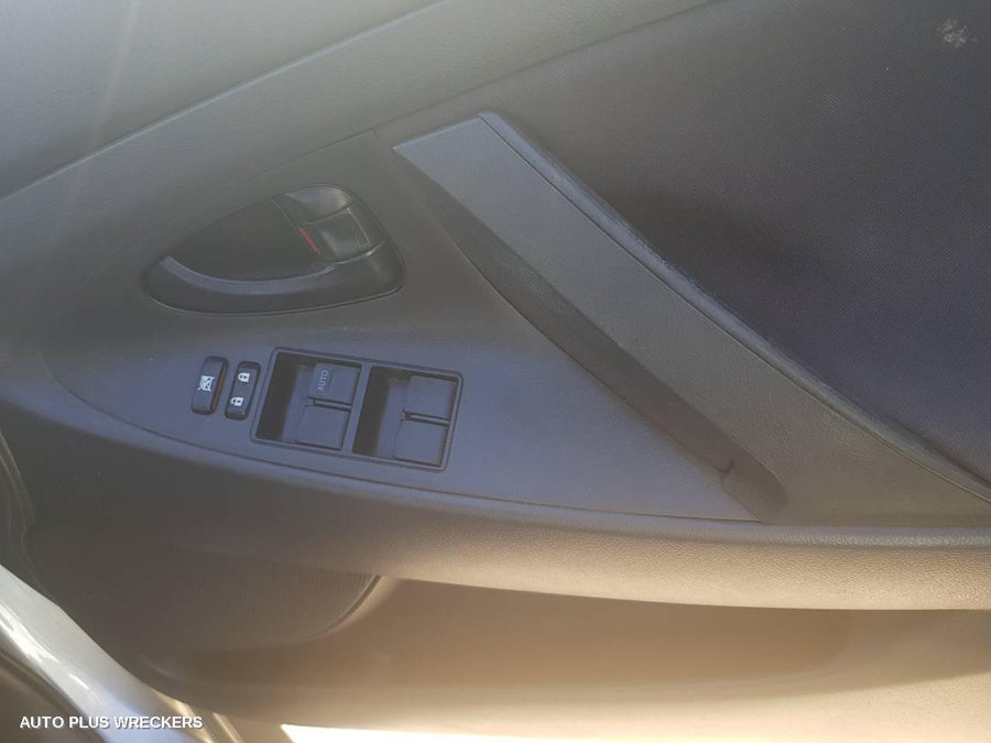 2008 Toyota Camry Right Front Window Reg Motor