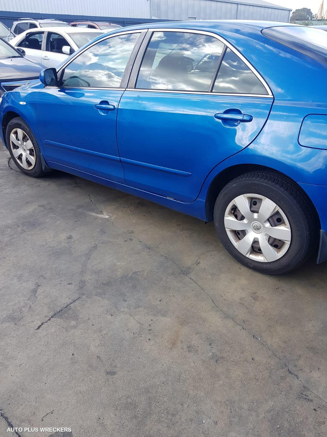 2006 Toyota Camry Door Handle