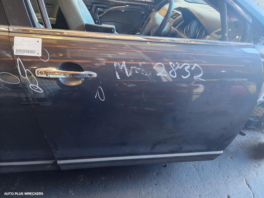 2007-2015 Mazda Cx9 Right Front Door