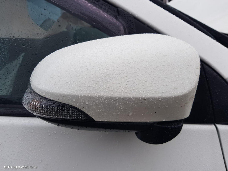 2016 Toyota Corolla Left Rear Door Window