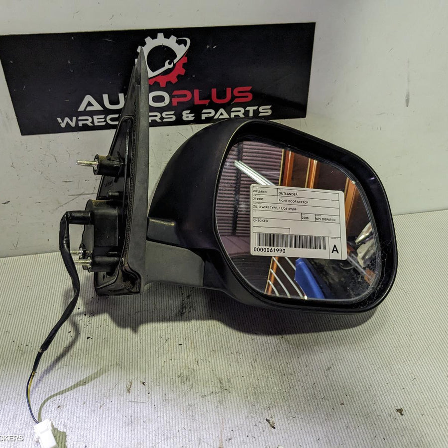 2006-2009 Mitsubishi Outlander Right Door Mirror