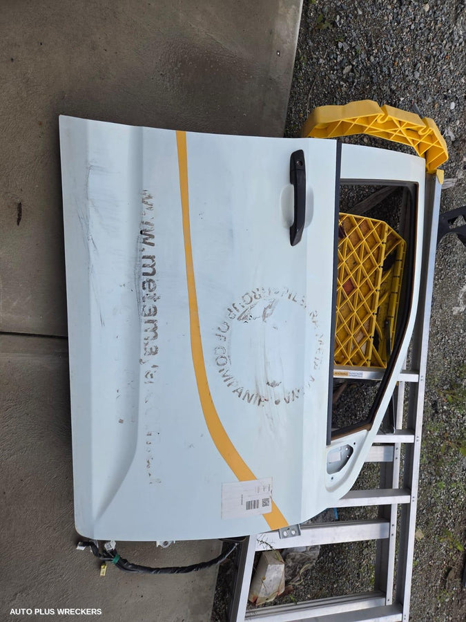 2020-2025 Isuzu Dmax Right Front Door