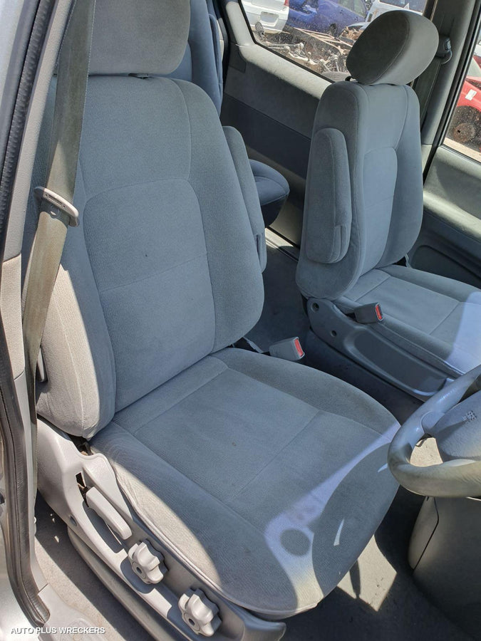 2004 Kia Carnival/grand Carnival Left Headlamp