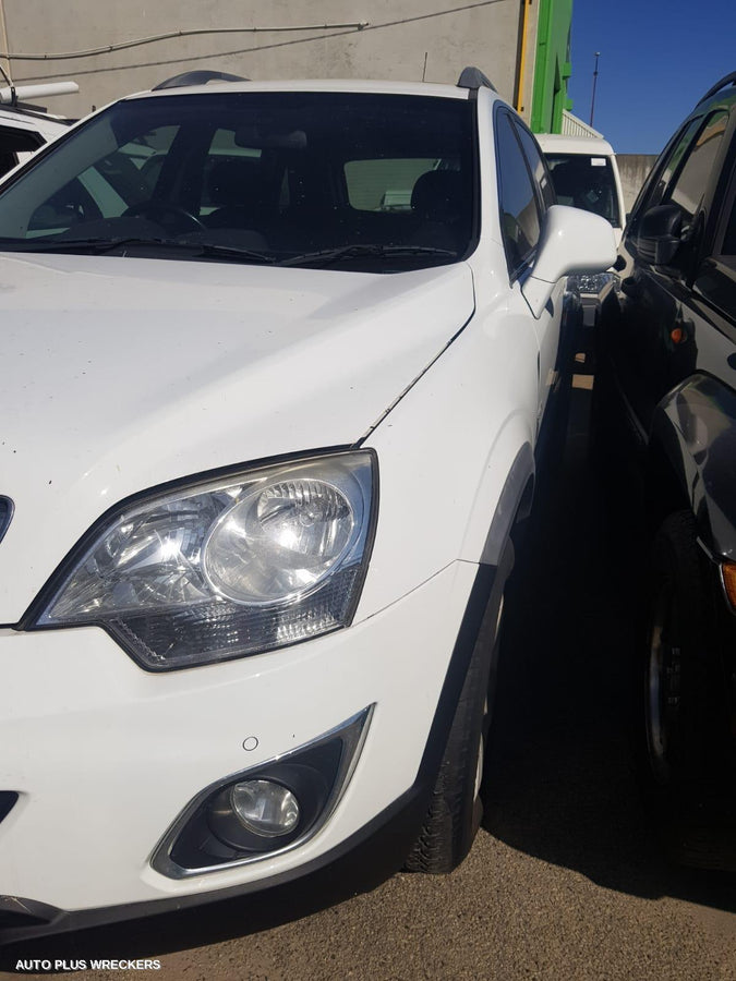 2013 Holden Captiva Right Door Mirror