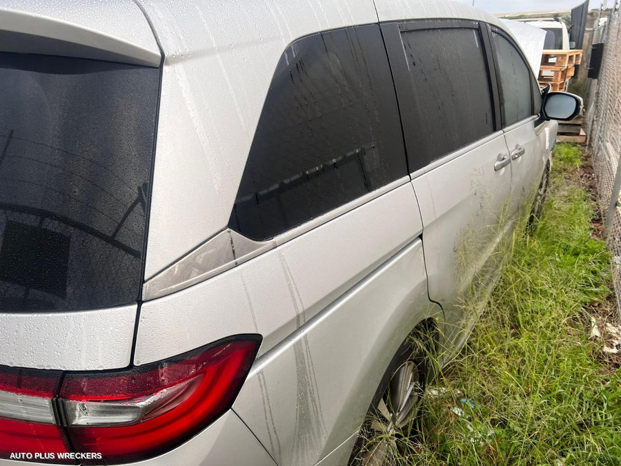 2018 Honda Odyssey Rear Garnish