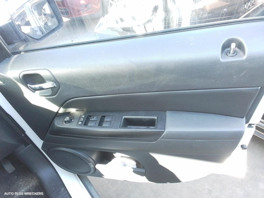 2010 Jeep Patriot Door Trim