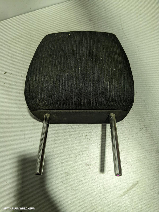 2017 Toyota Hilux Headrest