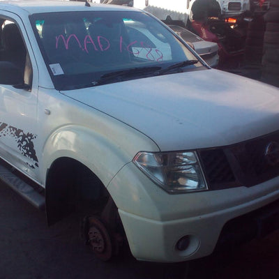 2005-2015 Nissan Navara Radiator Support