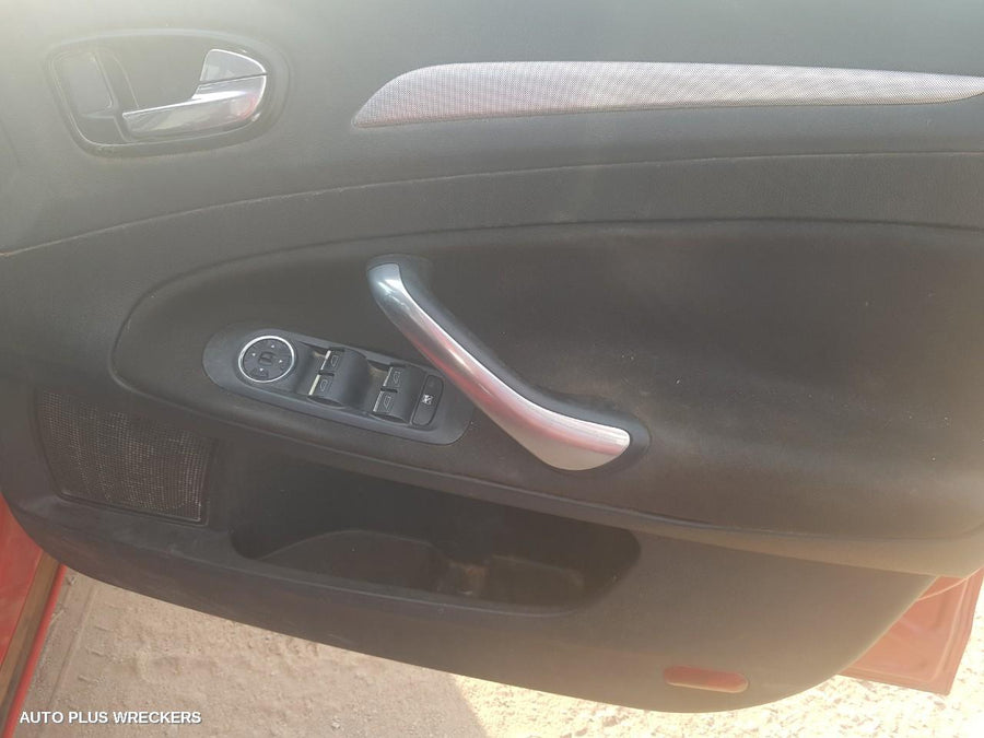 2007 Ford Mondeo Left Guard
