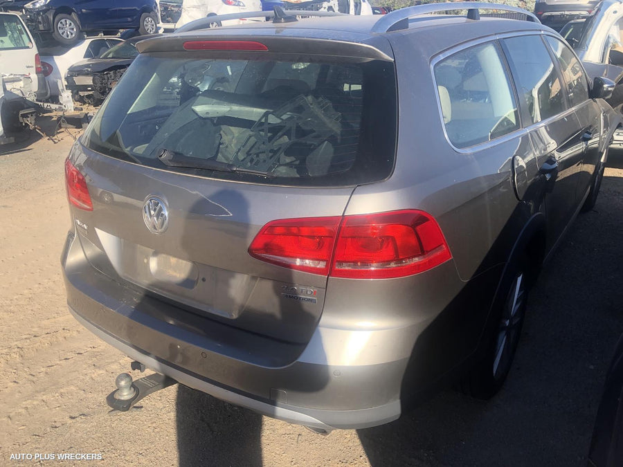 2014 Volkswagen Passat Door Boot Gate Lock