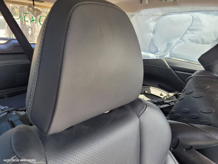 2020 Subaru Forester Body Door Mould