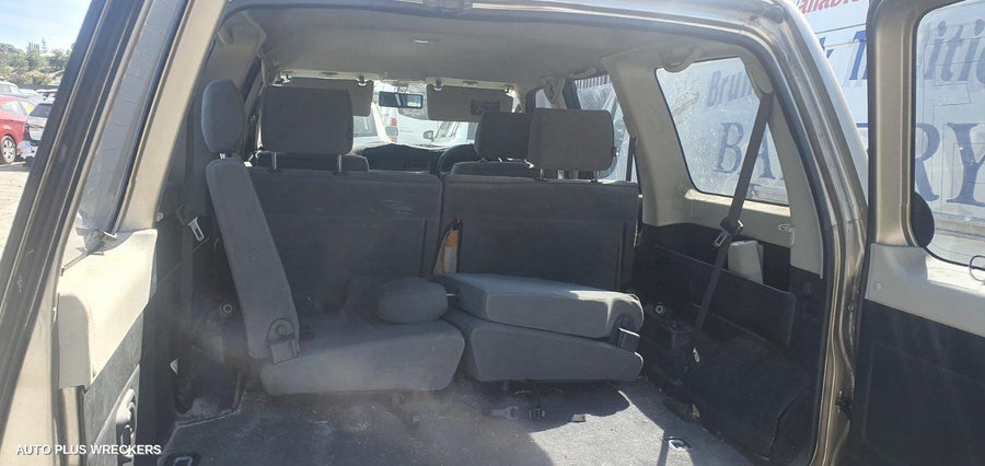 2005 Nissan Patrol Bonnet Scoop