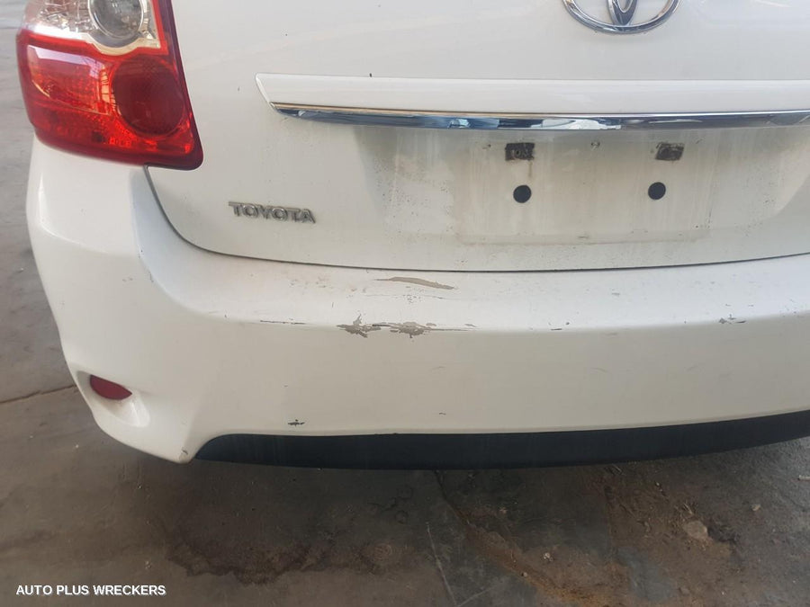 2010 Toyota Corolla Sunvisor