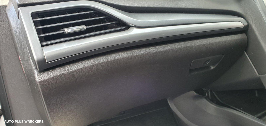 2017 Ford Mondeo Right Front 1 4 Door Glass