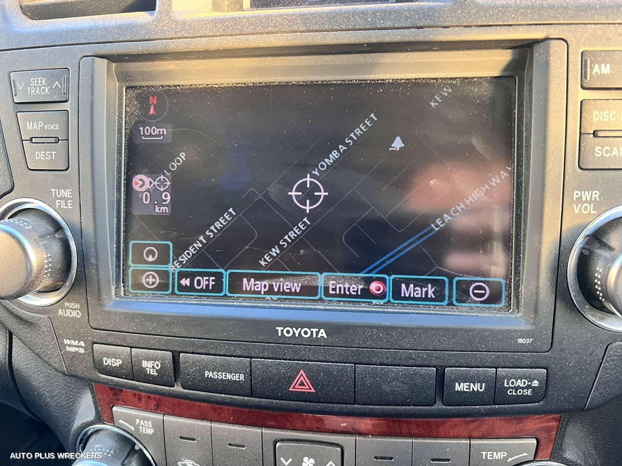 2010 Toyota Kluger Wheel Mag