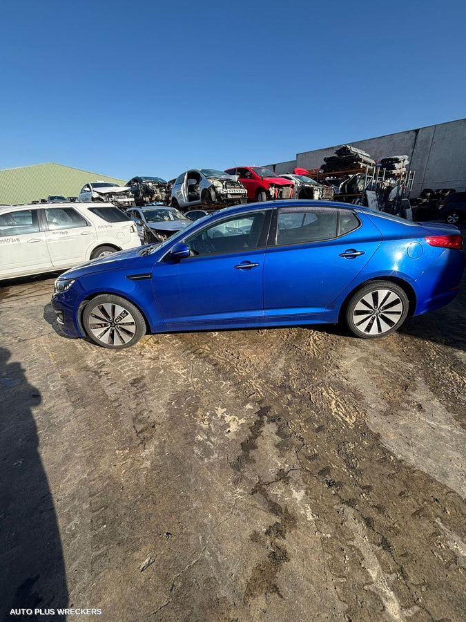 2012 Kia Optima Right Front Hub Assembly