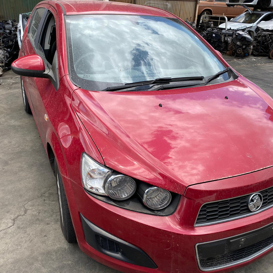 2013 Holden Barina Right Front Door Window
