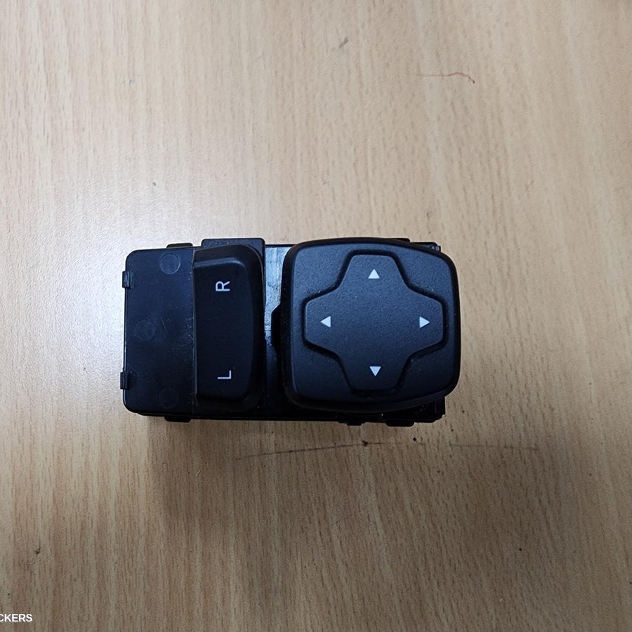 2017-2023 Hyundai Kona Misc Switch Relay