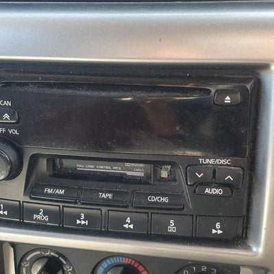 2005 Nissan Patrol Left Front Door Window