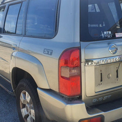 2005 Nissan Patrol Bonnet Scoop