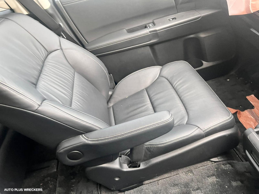 2018 Honda Odyssey Rear Garnish