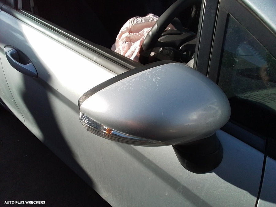 2014 Ford Fiesta Right Taillight