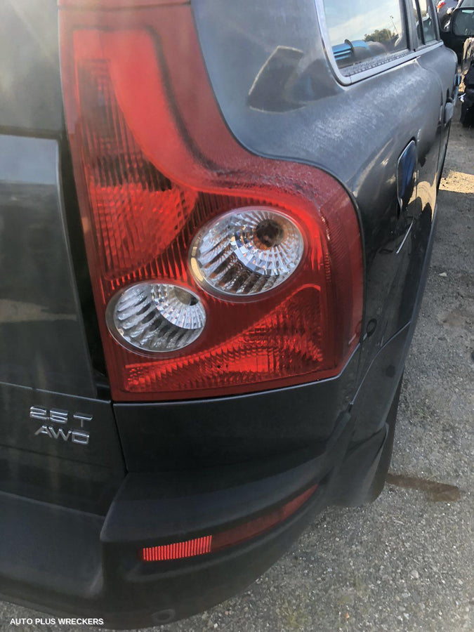 2005 Volvo Xc90 Right Door Mirror