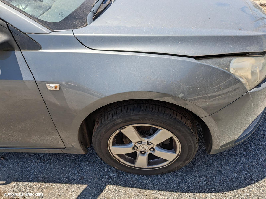 2010 Holden Cruze Right Rear Door Window
