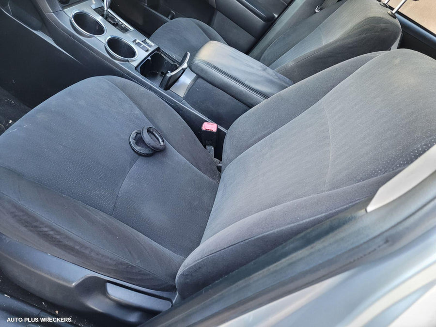 2010 Toyota Kluger Radio Cd Dvd Sat Tv