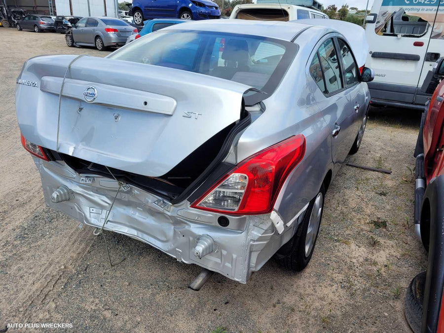 2012-2014 Nissan Almera Right Rear Door Sliding