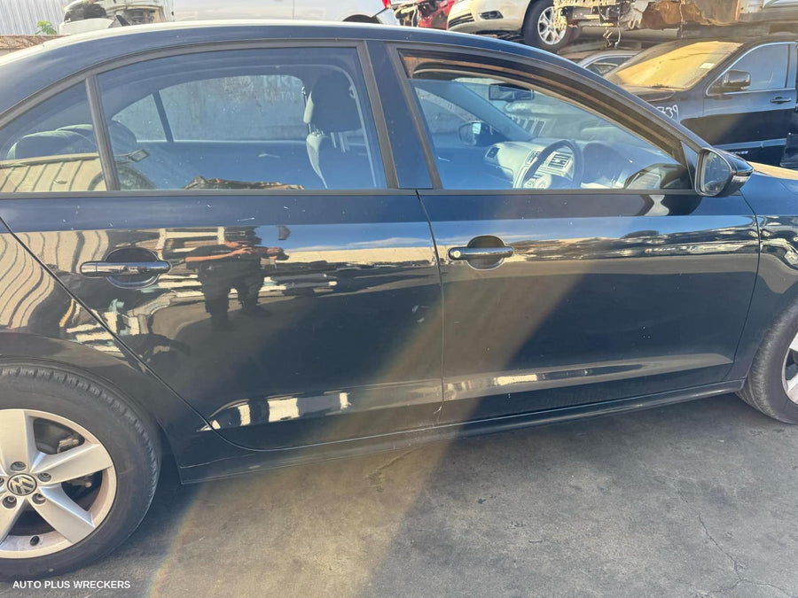 2012 Volkswagen Jetta Left Front Hub Assembly