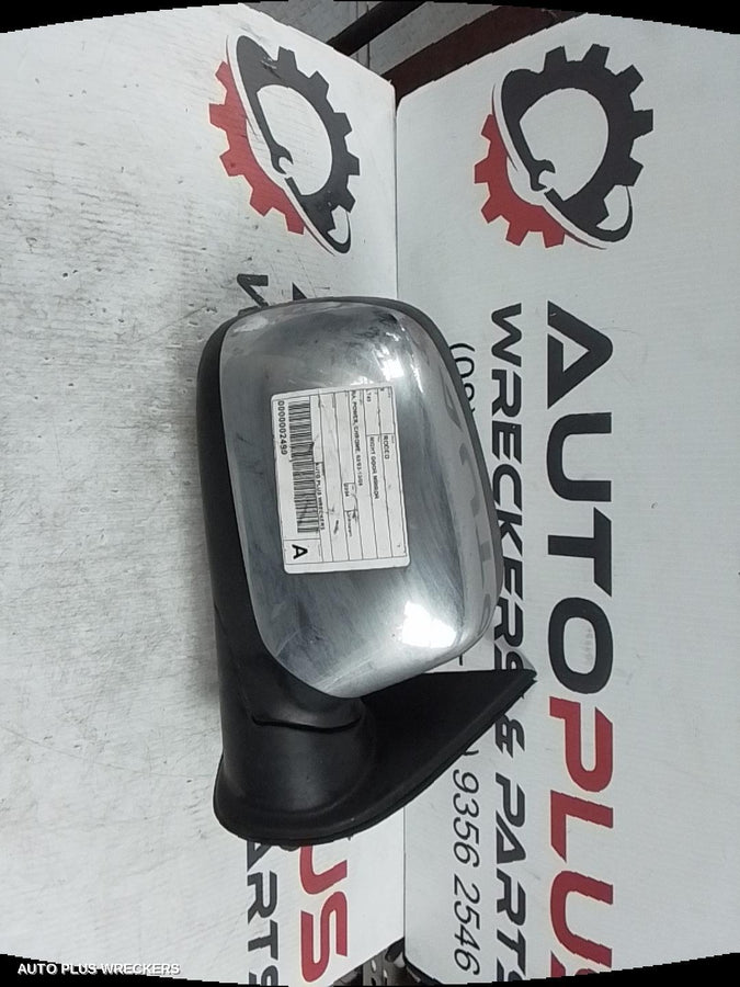 2004 Holden Rodeo Right Door Mirror