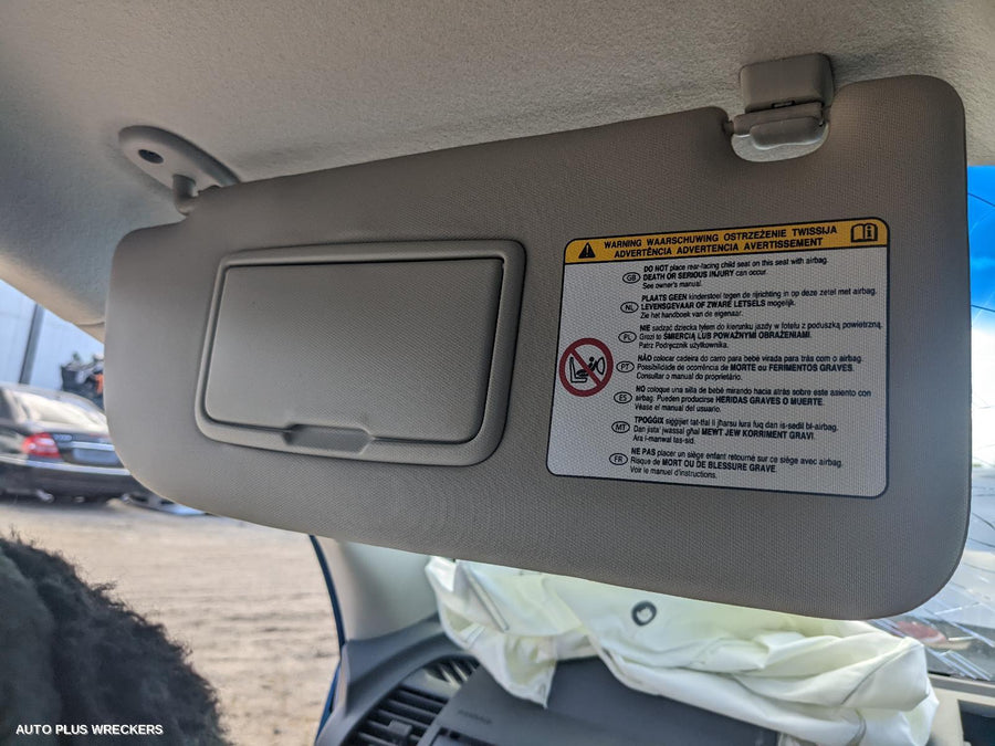 2015 Holden Colorado Right Door Mirror