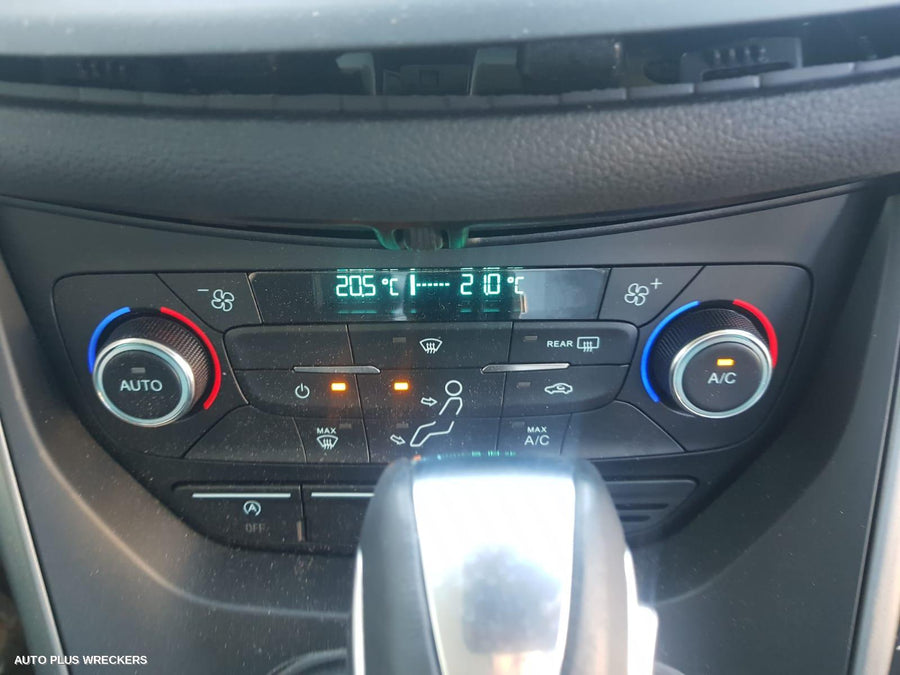 2019 Ford Escape Right Rear Door Window