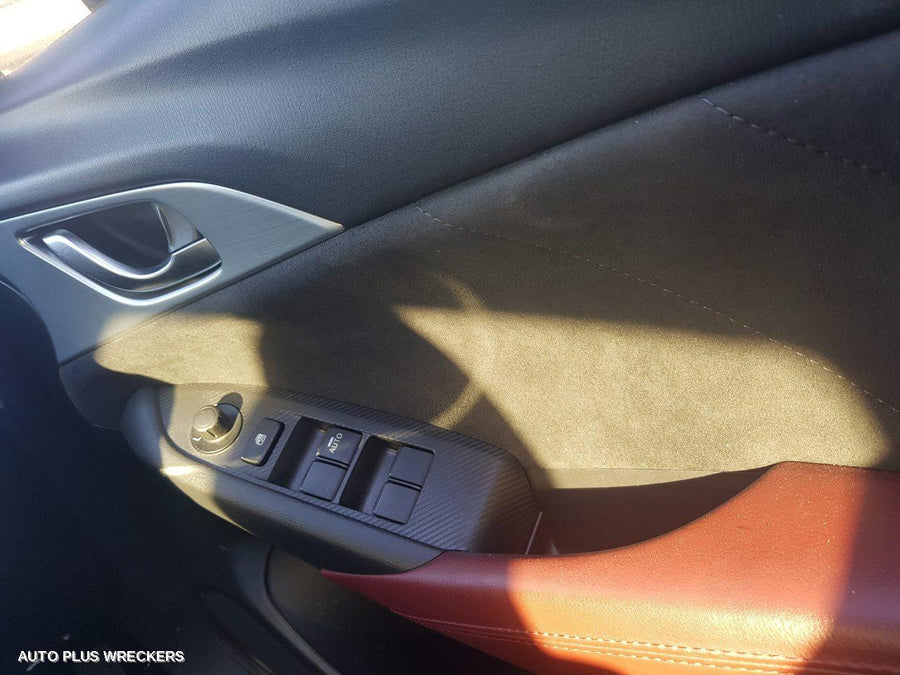 2015 Mazda Cx3 Roof Glass Sunroof T