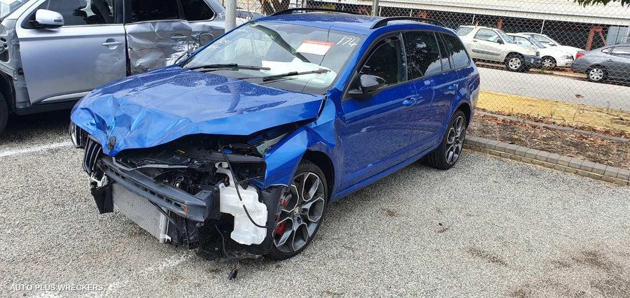 2020 Skoda Octavia Left Front Window Reg Motor