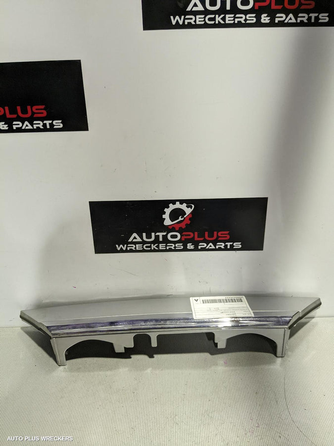2014-2020 Honda Odyssey Rear Garnish