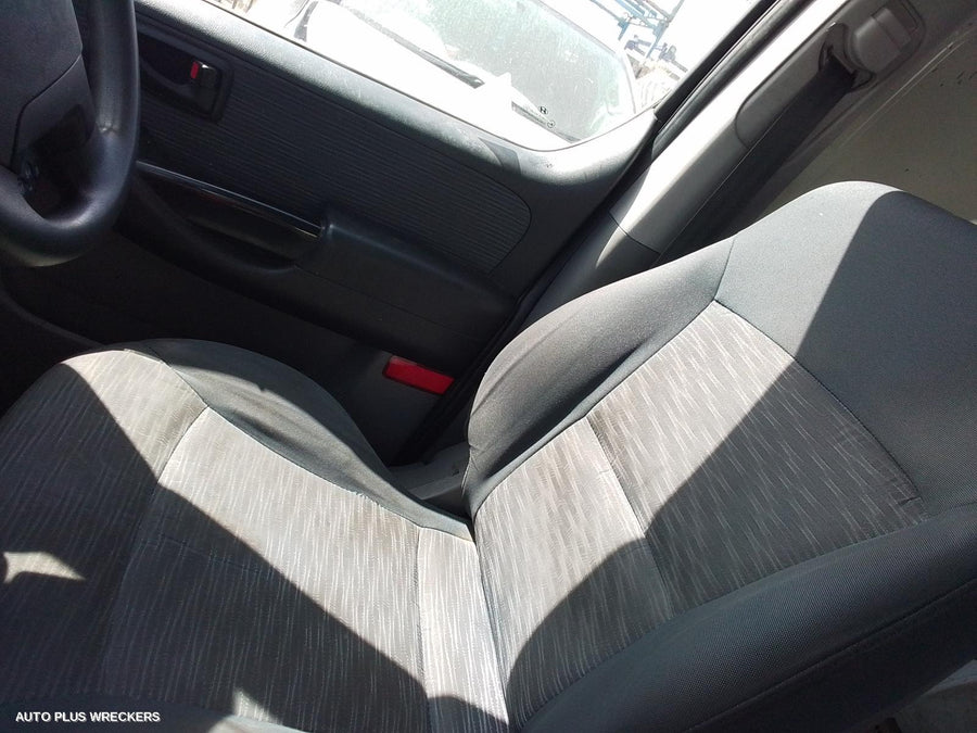 2011 Hyundai Iload/imax Bonnet