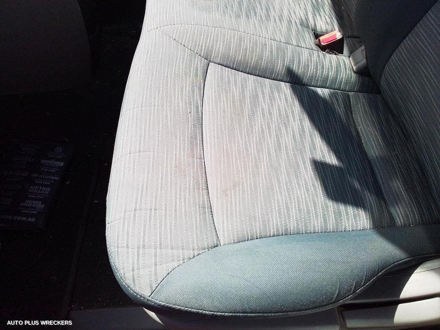 2011 Hyundai Iload/imax Sunvisor