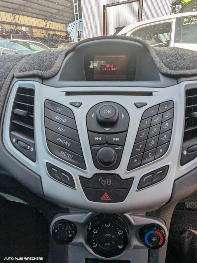 2012 Ford Fiesta Left Rear Door Sliding