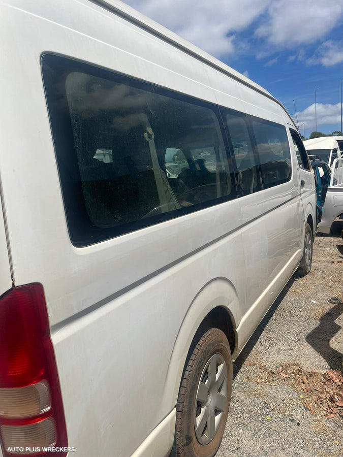 2008 Toyota Hiace Left Headlamp