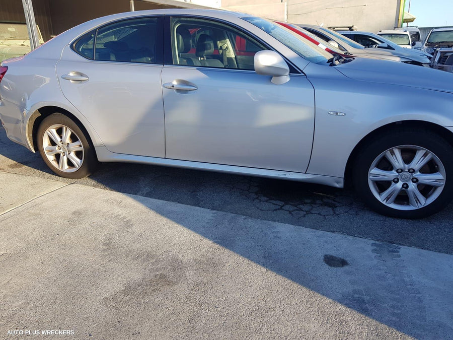 2007 Lexus Is250/is250c A C Condenser