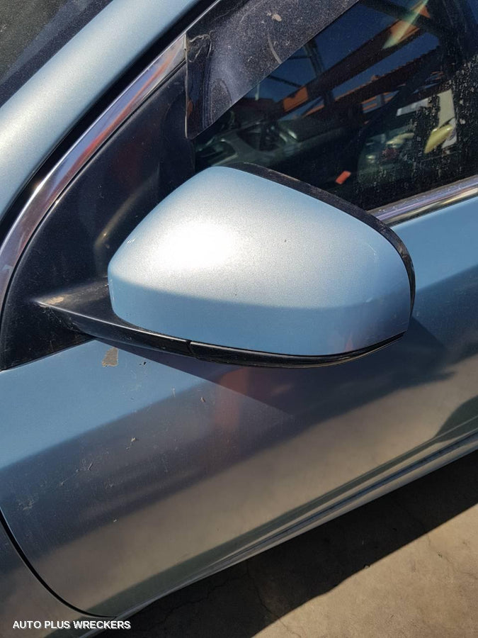 2009 Ford Falcon Right Guard