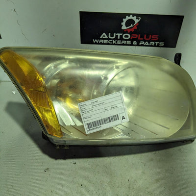 2010 Dodge Caliber Right Headlamp
