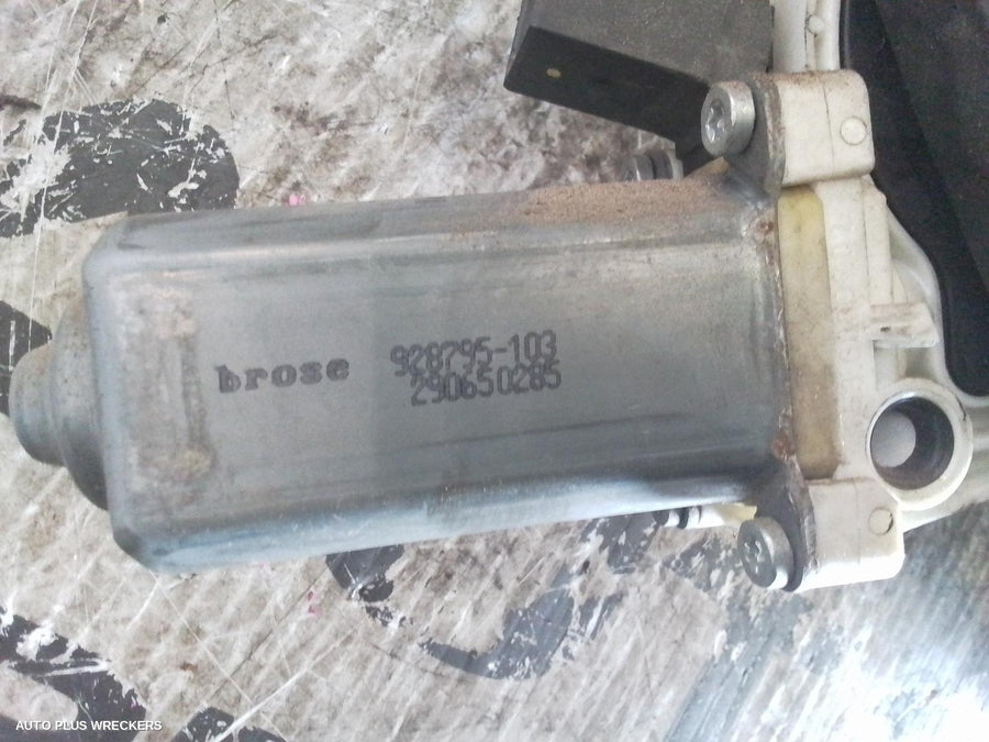 2004-2015 Mercedes Vito Left Front Window Reg Motor