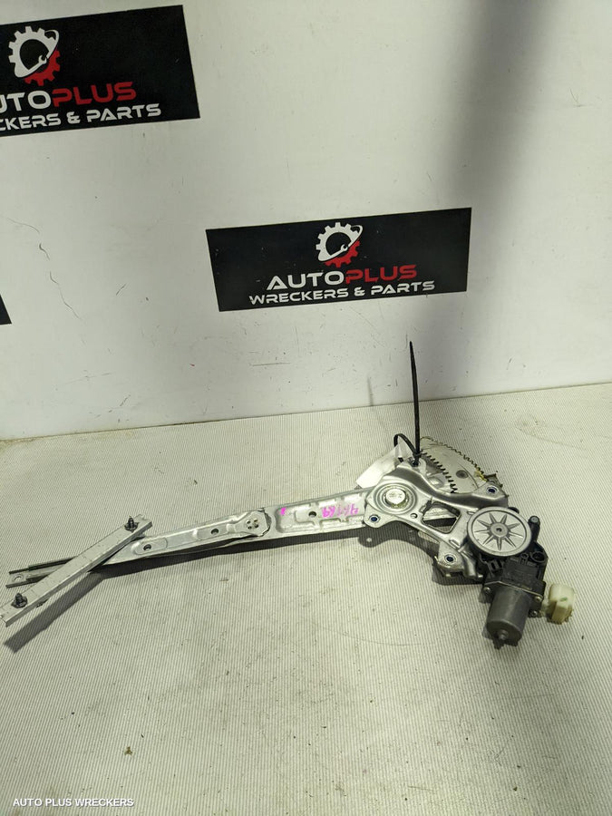 2019 Mitsubishi Pajero Right Front Window Reg Motor
