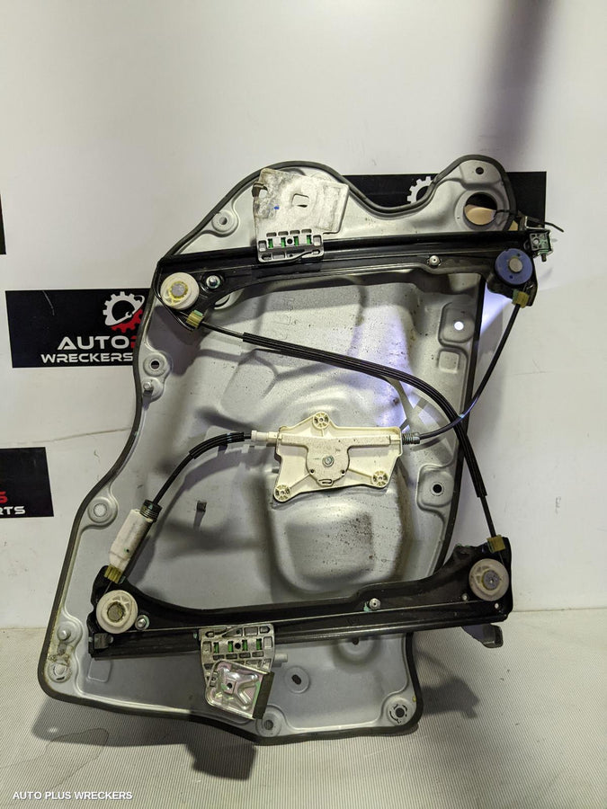 2010 Nissan 370z Right Front Window Reg Motor