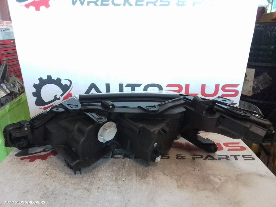 2021-2024 Toyota Camry Right Headlamp