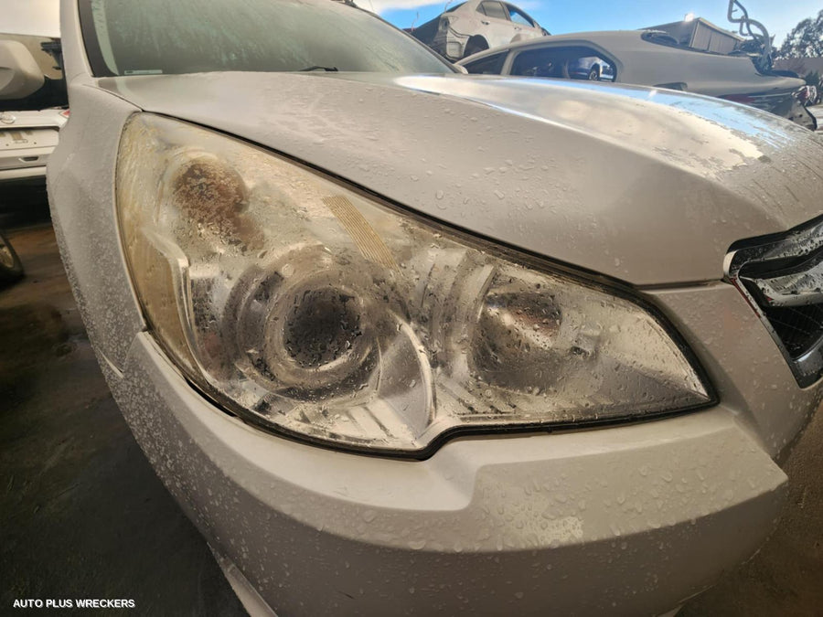 2010 Subaru Liberty Left Front Door