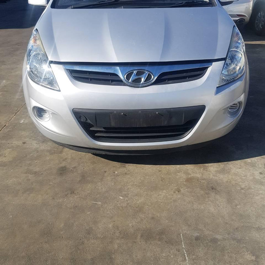 2010-2012 Hyundai I20 Right Guard